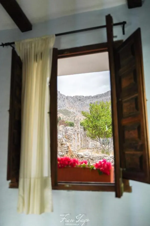 Casa Familiar El Tejar Villa Benaocaz Spain